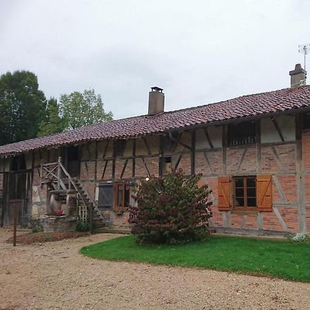 A La Poularde B&B Curciat-Dongalon Bagian luar foto