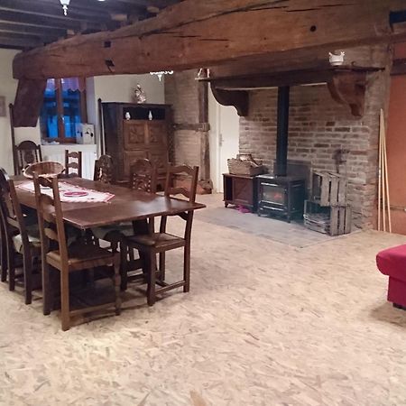 A La Poularde B&B Curciat-Dongalon Bagian luar foto