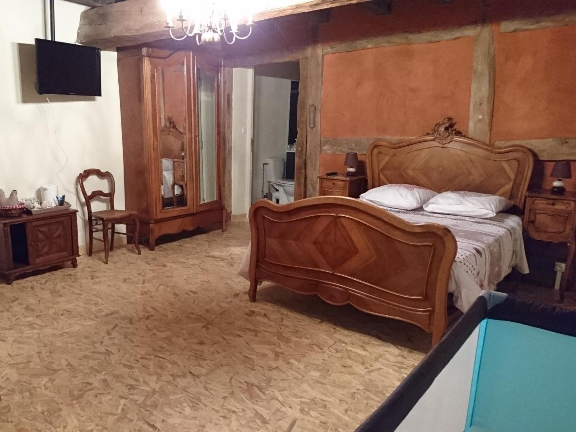 A La Poularde B&B Curciat-Dongalon Bagian luar foto